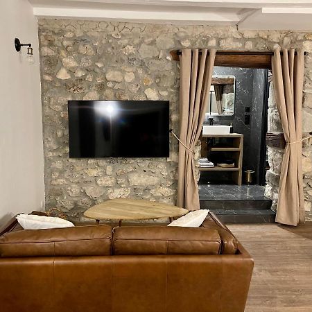 La Loge De Pierre Au Coeur De La Vieille Ville D 阿讷西 外观 照片