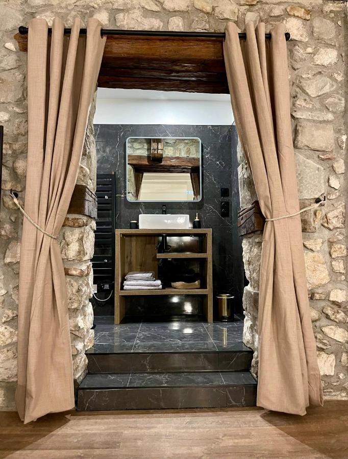 La Loge De Pierre Au Coeur De La Vieille Ville D 阿讷西 外观 照片